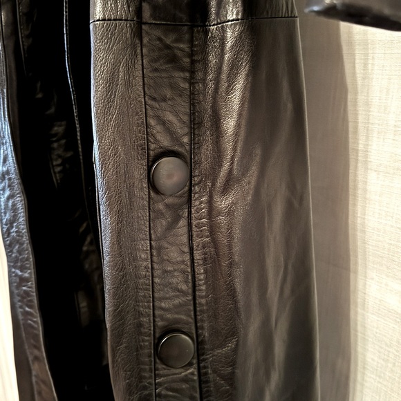 Black Vintage Soft Leather Trench - Picture 5 of 5